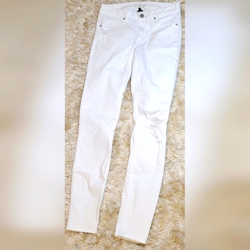 Women's White Denim Fitted Jeans Size 5/27 - Picture 3 of 8